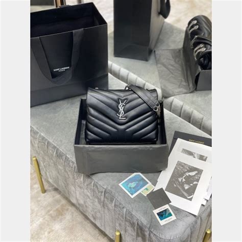 yves saint laurent borsa fake